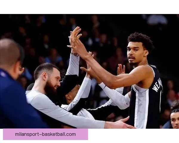 文班亚马：从提升带队能力到成为真正能赢球的球队