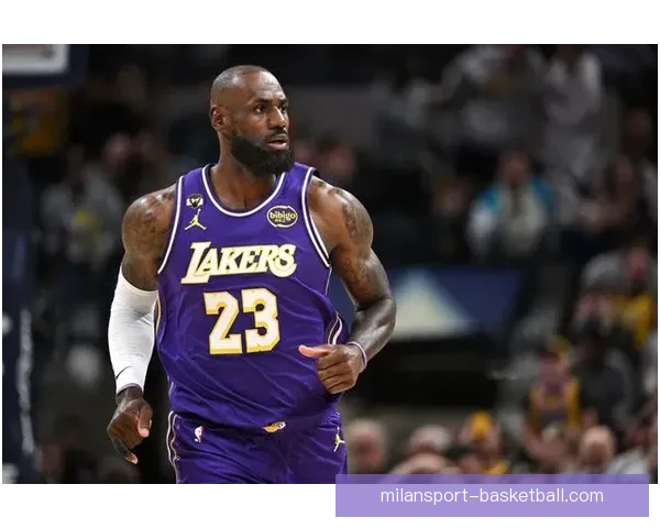 名记曝詹姆斯离开湖人后候选下家 勇士骑士尼克斯有望成新东家