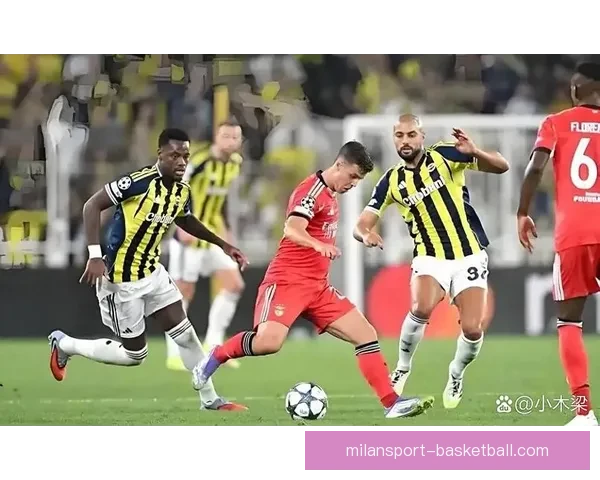 PSV领先第三名21分成功锁定资格 成为第三支晋级下赛季欧冠正赛的球队